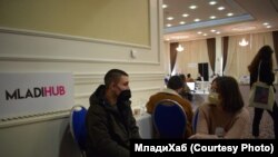 Бојаровски и Николовска разговараат за опциите за работа