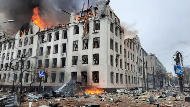 د اوکراین پر دوهم ستر ښار خارکیف درنه بمباري روانه ده