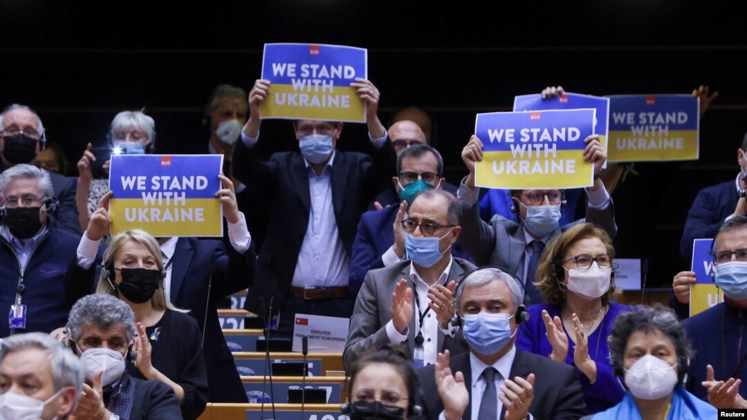  Președintele ucrainean Volodimi Zelenski s-a adresat, marți, Parlamentului European 