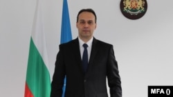 Драгомир Заков е посланик на България в НАТО от 2019 г. 