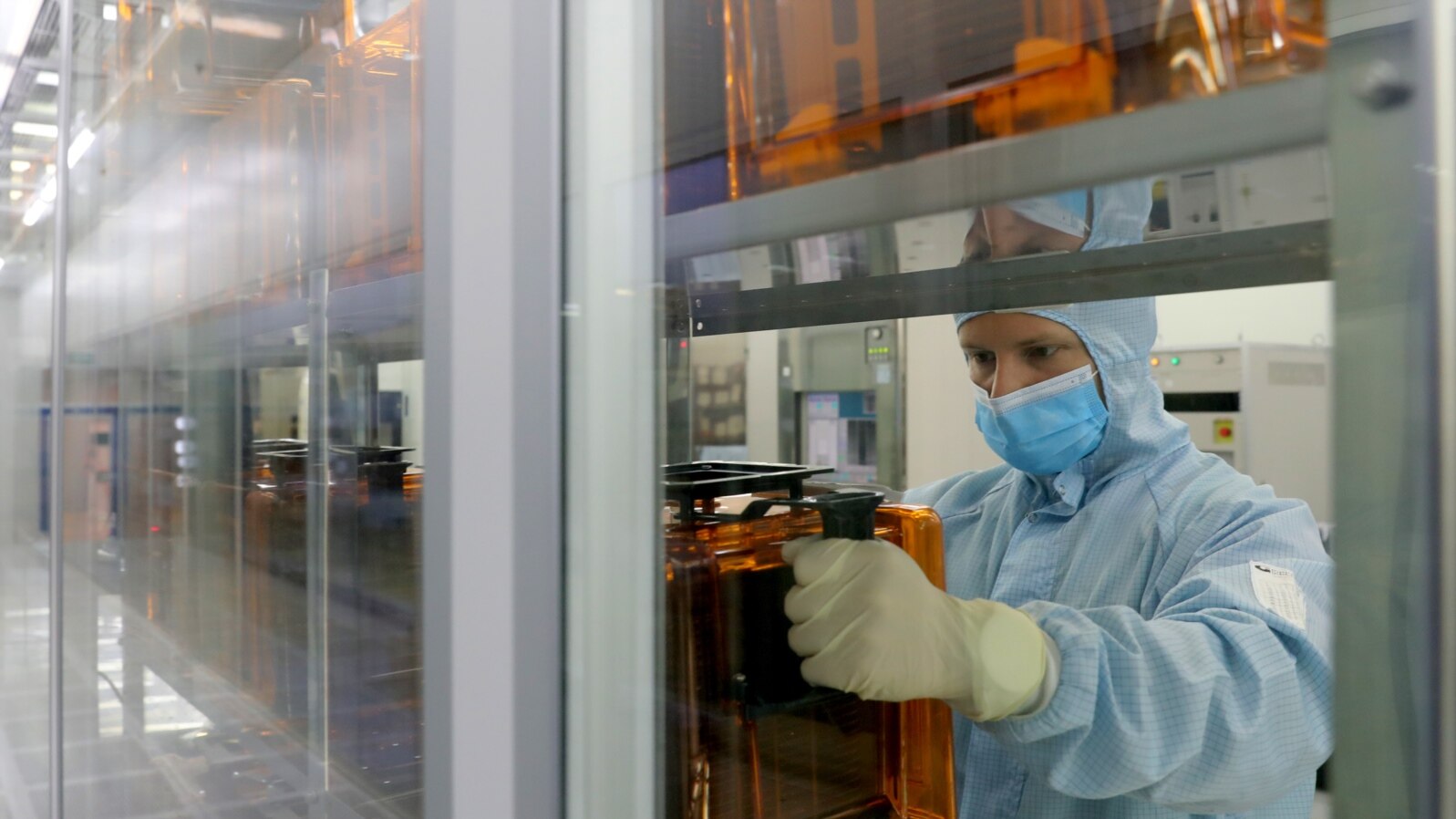 O nouă anchetă a dezvăluit că societățile chineze au furnizat companiilor ruse minerale vitale pentru producția de microcipuri și alte tehnologii care pot fi utilizate pentru fabricarea de arme sofisticate. (foto de arhivă)