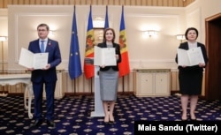 Cererea de aderare la UE, semnată la 3 martie 2022 la Președinție, de președintele Parlamentului, Igor Grosu (s), președinta Maia Sandu și prim-ministra Natalia Gavrilița.