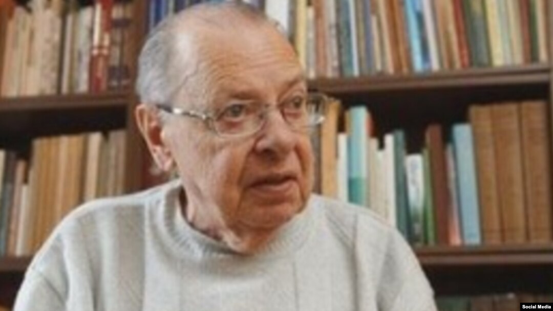 Валентин Янин, историк