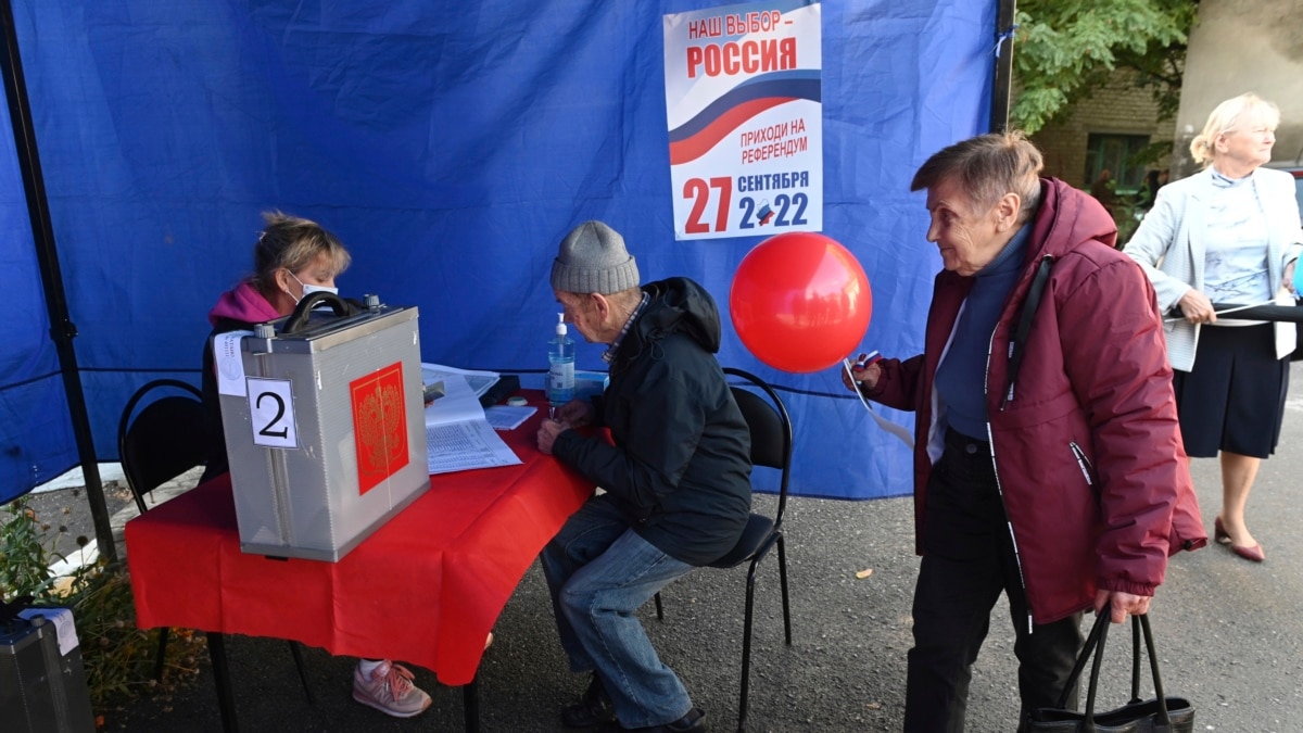 На Херсонщині повідомляють про «винагороду» від окупантів за «потрібну» галочку у бюлетені на псевдореферендумі
