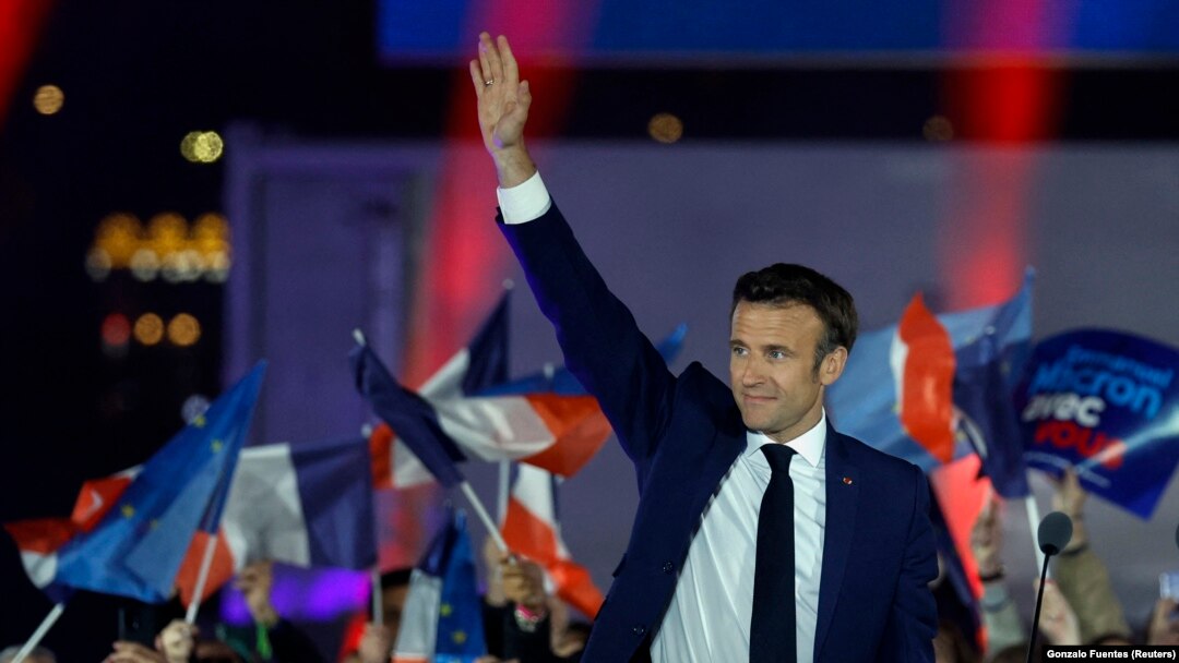Aproximativ 48 de milioane de francezi sunt așteptați să voteze, în plină caniculă în Franța. Imagine generică cu președintele francez.