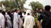 د لاچۍ خلکو وزیرستان کې د خپلو دوو ځوانانو وژل کېدو خلاف مظاهره وکړه
