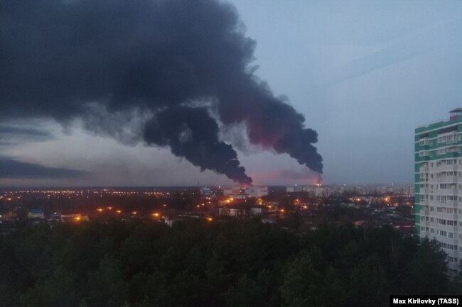 An oil facility is set ablaze in Bryansk on April 25.