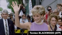 Britaniýanyň şazadasynyň aýaly Diana.