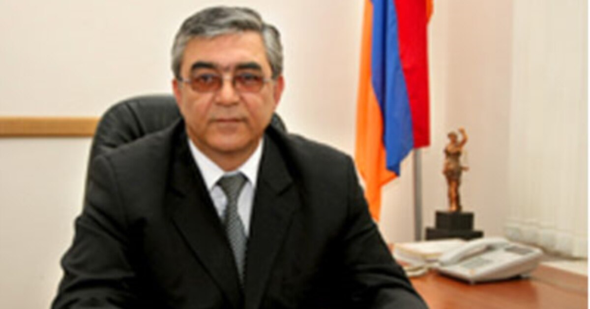 Мен апаммен саяжайдамын. Мен апаммен саяжайдамын.