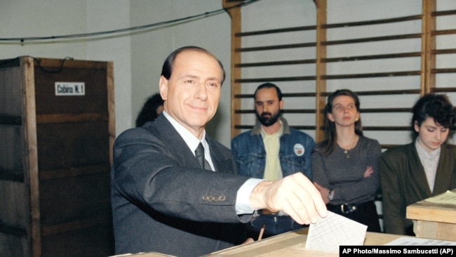 Silvio Berlusconi 1994-ben