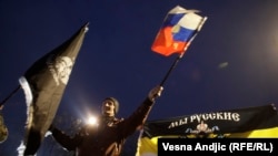 Protestë e organizuar në Beograd nga grupet serbe të ekstremit të djathtë, si shenjë mbështetjeje ndaj Rusisë. 4 mars 2022.