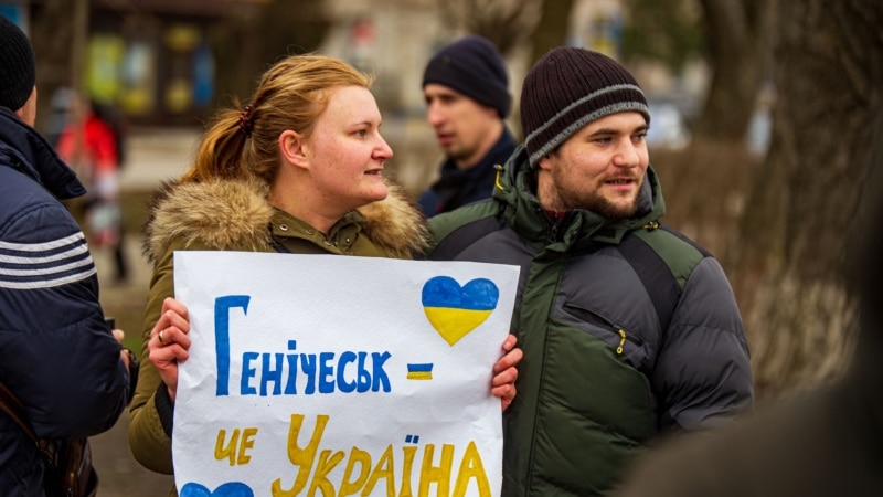 «Позорная рублификация». Удастся ли России ввести свою валюту на оккупированных территориях Украины