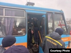 Эвакуационный автобус из Волновахи