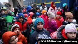 Эвакуация детского дома из Запорожской области во Львов