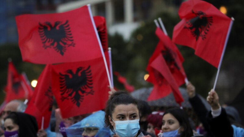 Shqipëria i vendosë sanksione Rusisë 
