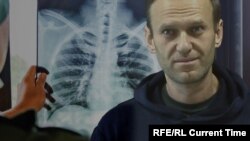 Opozantul rus Alexei Navalnîi, internat in dispensarul penitenciar cu „tuse puternică și febră” (colaj/ radio Europa Liberă).