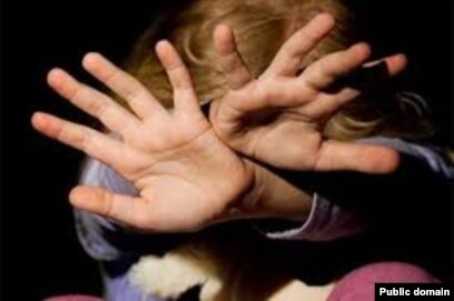 Ер адамға деген сүйіспеншілікті білдіретін сексуалды сөздер Сору үлкен клитор порно