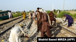 Vendi ku ka ndodhur përplasja e trenave në Pakistan, 8 qershor, 2021.