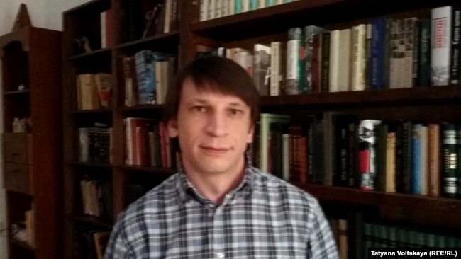 Дмитрий Сухарев