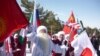 Санта Клаустардын фестивалы Кыргызстанды дүйнөгө таанытат