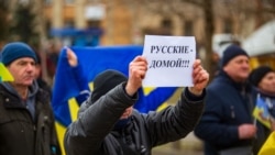 Акція протесту в захопленому російськими військовими Генічеську на Херсонщині, 6 березня 2022 року