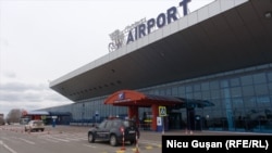 Aeroportul Internațional Chișinău. 