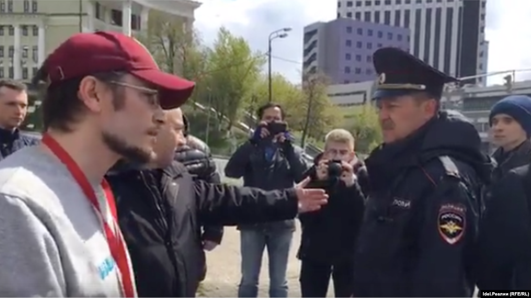 Задержание активистов штаба Навального в Казани, 14 мая 2017 года
