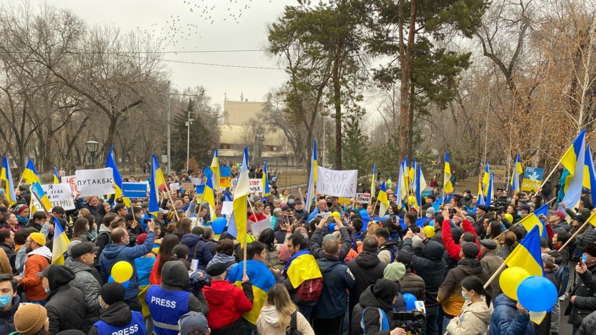 В Москве опечатали клуб Mutabor, где прошла «голая вечеринка»