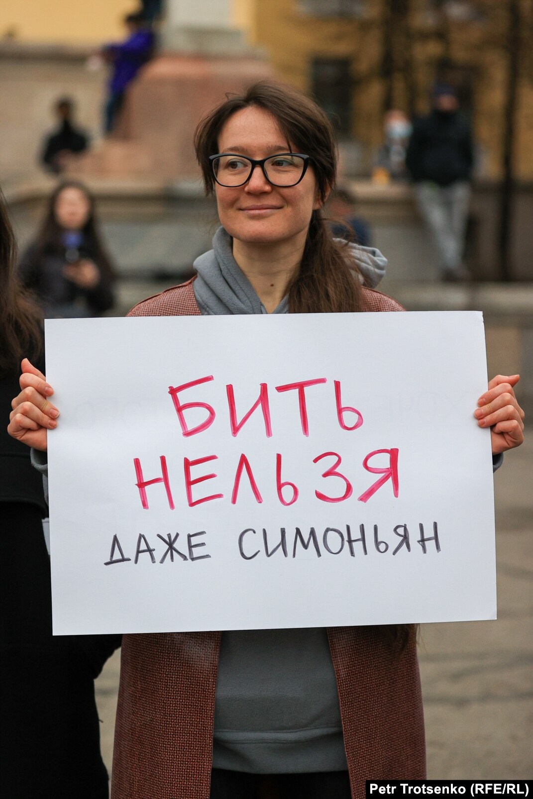 Бить нельзя даже Симоньян!» Как в Алматы прошел митинг за права женщин