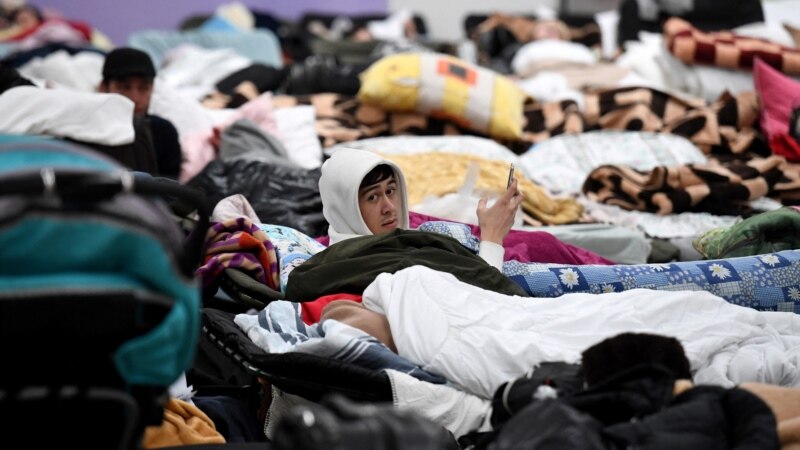 Ministrul Spătari: Refugiații, posibil și gazdele, vor primi indemnizații ONU