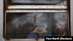 Укринадан китүчеләр поезды