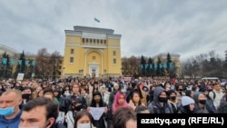 Participants at the rally in Almaty on March 8 called for the Central Asian nation's government to outline more modern gender policies. 