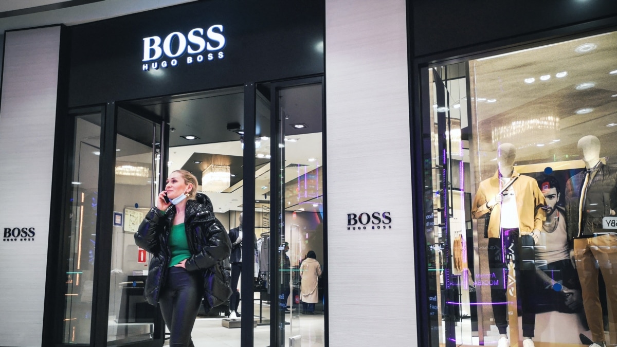 В Узбекистане запустили фабрику по выпуску одежды под брендом Hugo Boss