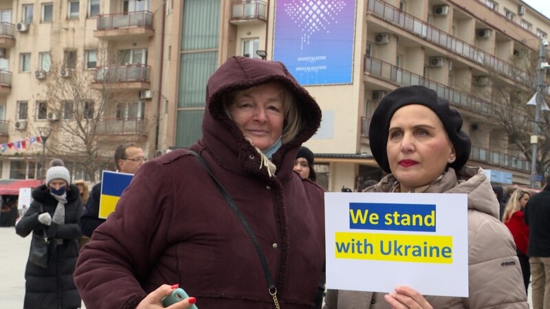 Kosova në solidaritet me Ukrainën