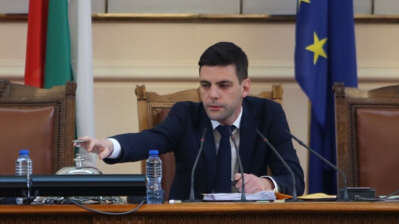Сменет претседателот на бугарскиот Парламент