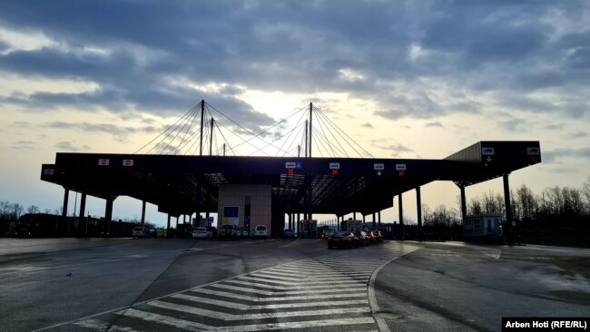 Pikëkalimi kufitar në Merdare. 22 prill 2022.