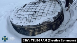 СБУ продемонструвала уламки «Орешника», яким РФ атакувала Львівщину, 9 січня 2026 року