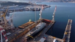 Zaplenjena jahta u luci u Trstu, 12.mart