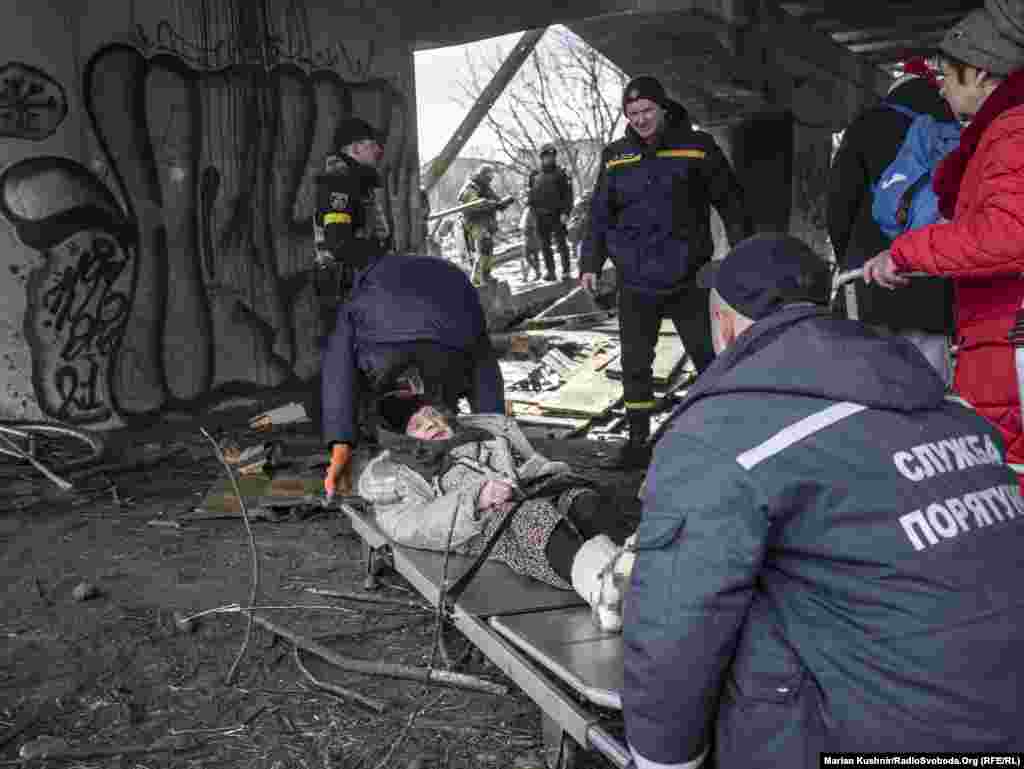 Евакуація людей з Ірпеня та Бучі, Київщина. 9 березня 2022 року