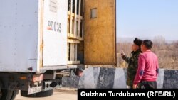 Пункт пропуска «Ак-Тилек» на кыргызско-казахстанской границе, 2022 год. Иллюстративное фото.