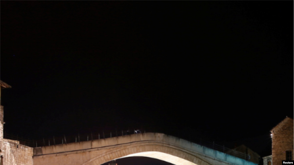 Mostar Old bridge DO NOT USE before after 30 years of war