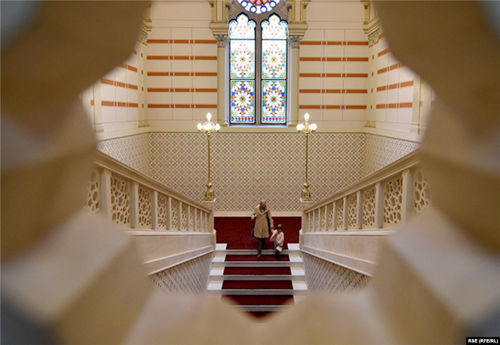 Sarajevo City Hall, Bosnia, 30 years of war