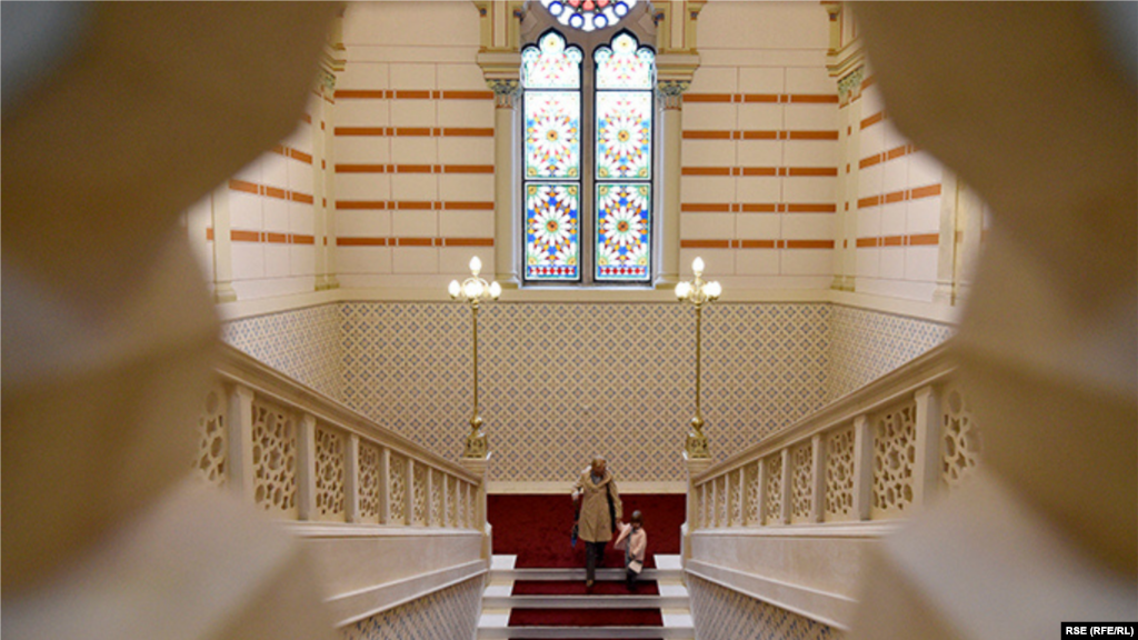 Sarajevo City Hall, Bosnia, 30 years of war