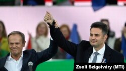 Donald Tusk és Márki-Zay Péter az ellenzék március 15-i nagygyűlésén
