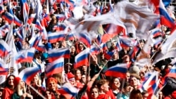 Ljudi na koncertu povodom osme godišnjice referenduma o pravnom statusu Krima