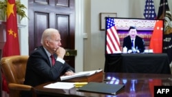 Президент США Джо Байден на виртуальном саммите с президентом Китая Си Цзиньпином. 15 ноября 2021 года