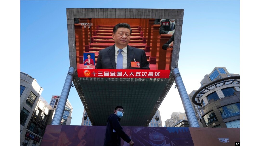 Președintele chinez Xi Jinping își dorește ca țara sa să profite de pe urma conflictului dintre Occident și Rusia.