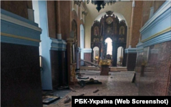 Свято-Успенский собор в Харькове после обстрела российскими войсками 2 марта 2022 года