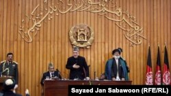 حامد کرزی د ولسې جرګې د پرانیستې په غونډه کې 