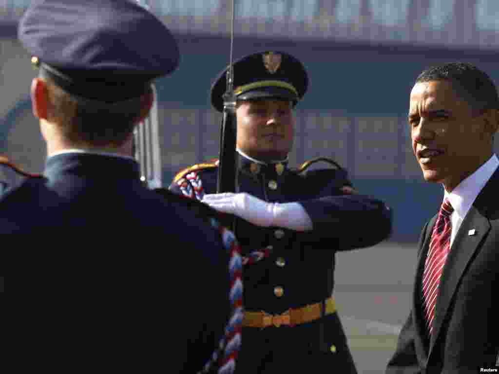 Predsjednik SAD Barack Obama stigao u Prag, 08.04.2010.